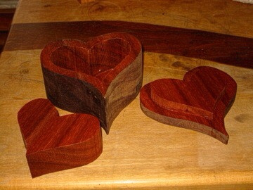 000100 - Valentine Padauk Heart Box